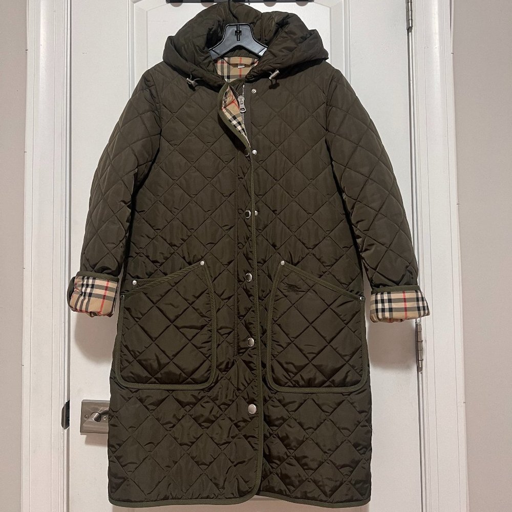 Burberry Roxby Quilted Hooded Long Jacket